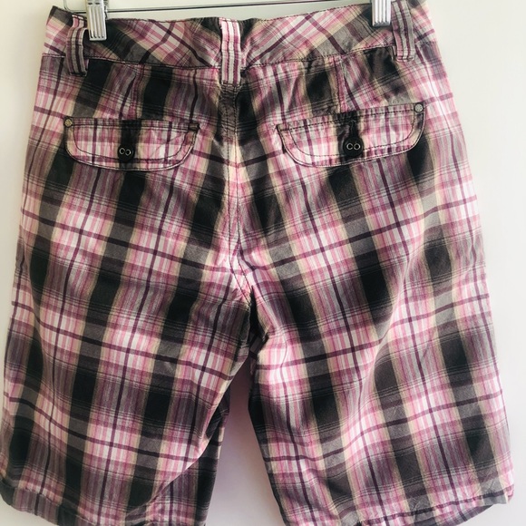 ESPIRIT Plaid Shorts - Picture 2 of 3